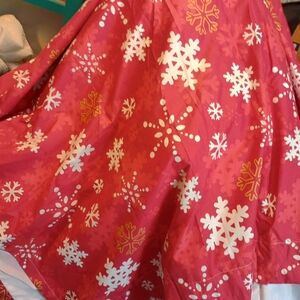 Festive Snowflake Red Curtains. Three Fully Lined Pairs. $15 a Pair